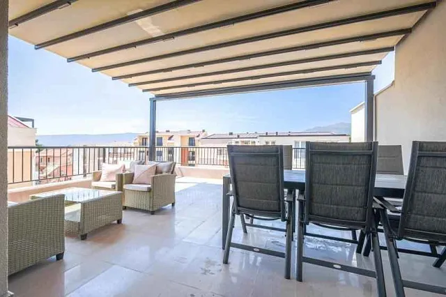 Penthouse at Donja Lastva — photo 15